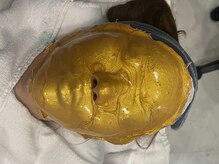 トウキョウビューティーラボ(TOKYO BEAUTY LABO.)/CASMARA GOLDマスク施術写真