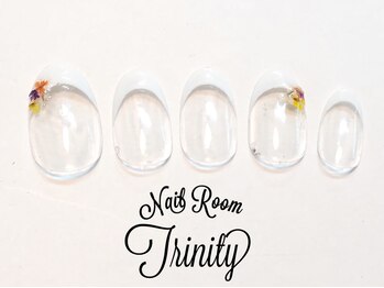 ネイルルーム トリニティ(Nail Room Trinity)/150種類以上選べるアート付