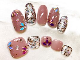 フラワーストーンネイル★オ-ダ-
