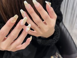 2月select(K)7,980円/全10種