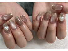 カラー300色以上。パーツも多数揃えております♪持込アートO K！