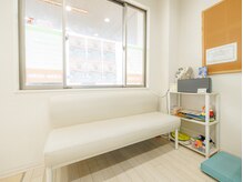 湘南なぎさ整骨院の雰囲気（キッズスペース有り◎）