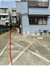 ヌーベルコピーヌ/建物の左奥まで進んでください