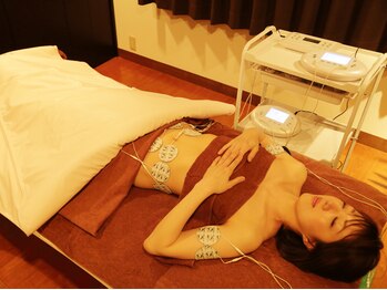 いわた整体院 produced by いわた接骨院/施術風景