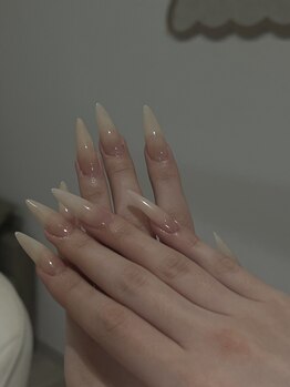 ミアン ネイル(Mian Nails)の写真/ご新規*ワンカラー3900円~◎選べるマグネット・グラデ・フラッシュ4500円~♪長く通い続けやすい価格設定*