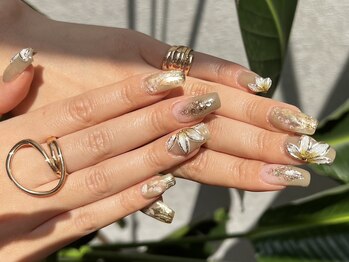 プルメリアネイル