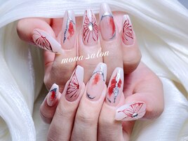 手描きアート蝶々ネイル