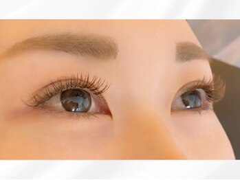 ルル(LULU)の写真/まつ毛のお悩みがある方や自まつげを大切にしたい方に◎ナチュラルなボリュームUPが叶うお得なクーポンあり