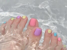 カラフルフットネイル登場♪