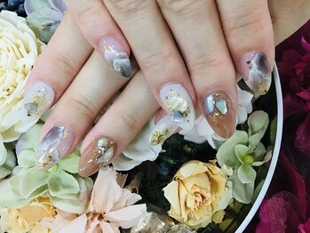 ネイルルーム 千美(room)/ニュアンスネイルシェルストーン