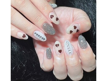 ジョリ チュン(JOLIE TRUONG)/