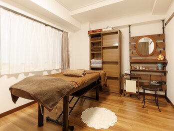 クリスタルボウ(Crystal BEAU)/