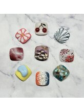 サローネ レジーナ(salone Regina)/フットネイル/ぷっくり/フラワー