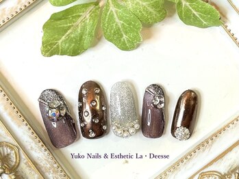 ユウコネイルズアンドエステティック ラ デェス(Yuko Nails & Esthetic La Deesse)/ダイヤモンド (定額制)¥11000