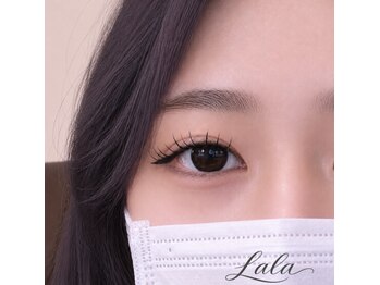 ララ 高城店(Lala)の写真/丁寧なカウンセリングで目の形に合うデザインを提案!フラットラッシュで理想の目元に☆