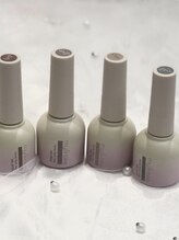 ネイルアンドまつ毛エクステ ルーナ イオンモール東久留米店 マグネット ネイル