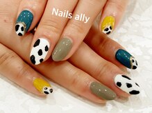 ネイルズアリー 立川店(Nails ally)/干支ネイル×ウシ柄