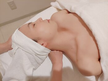ポーラ ザ ビューティ 藤沢店(POLA THE BEAUTY)/ネック＆ショルダーケア