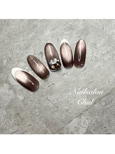 チュル(Chul)/マグネットネイル×フレンチ