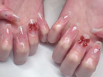 シパル(cipal)の写真/サンプルから選べるこだわりアートや上品で華やかな大人可愛いデザインが人気☆大切な日のネイルはお任せ♪