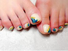 ルアナ(Luana.)/斜め金箔ネイル