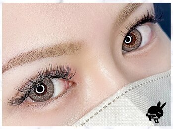 バニーラッシュ(Bunny Lash)/【ボリュームバインドロック】