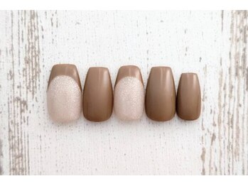 シキ 平塚(shiki)/ニュアンスネイル ¥6800