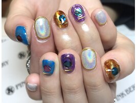 ～個性派ショートネイル～