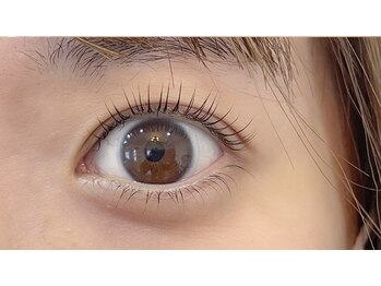 ライラ(Lila)/《マツゲパーマ》