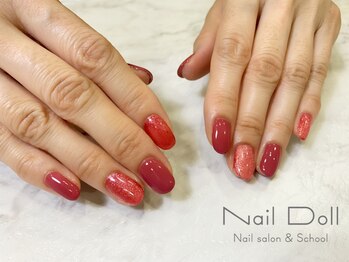 ネイルドール(Nail Doll)/マグネットレッド