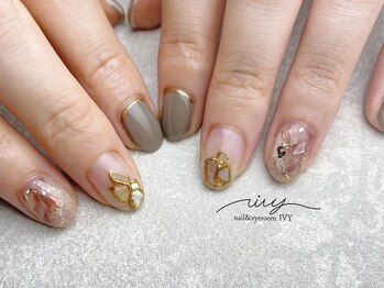 アイヴィー(IVY)/ニュアンスシェルネイル