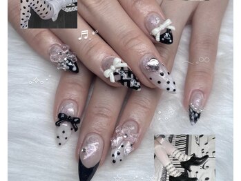 プリンセス(Princess)/ドット柄ネイル6900円