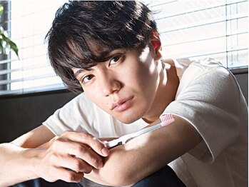 ホワイトニングカフェ 松本店(WhiteningCafe)の写真/【駅チカ/当日予約OK】全メニュー男性のご利用可能！口臭ケアや歯の黄ばみ改善にも◎