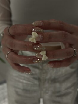 ソワ(sowa.)の写真/個性的なデザインからトレンドのニュアンスまで！豊富な色とパーツで理想の爪先を演出します★