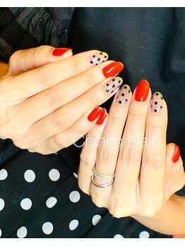 チヒロネイル/シースルー水玉ネイル