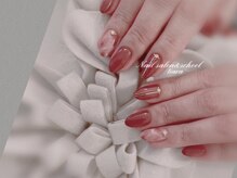 ティアラ(Tiara)/ネイルデザイン