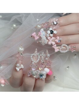 ハニ(Hani)/ゴテゴテネイル［持ち込み］