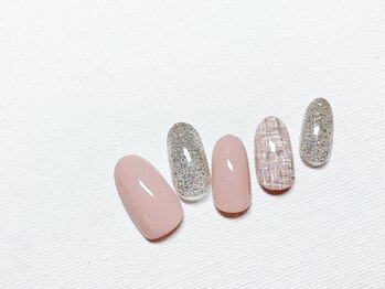 ネイルアンドアイラッシュサロン ミッタ(Mitta)/¥6500-