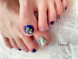 チグハグフット