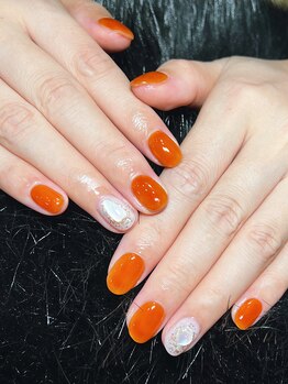 ジョリ チュン(JOLIE TRUONG)/