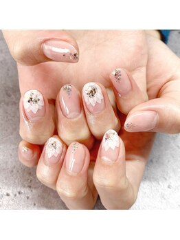 アウグーリ(AUGURI)/フラワーフレンチ♪