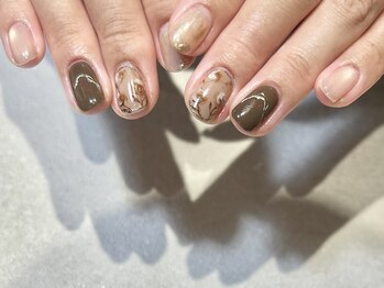 ヌゥ ネイル 亀有(nuu nail.)の写真/【定額5900円/6900円/7900円】大人女性のための、洗練されたショートネイルデザイン*[亀有/綾瀬/金町]
