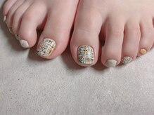 ラドール(La Dhole)/ツイードネイル