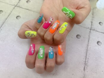 ネイル ビューティーマジック 葛西本店/カラフルネオンネイル