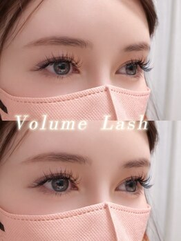 アムールトロワ 麻布十番(Amour trois)/ボリュームラッシュ