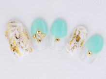 ネイルサロン ドレリッチ 大宮店(drerich)/ホイルリーフ柄