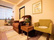 アイラッシュサロン リリィ(EYELASH SALON Lily)の雰囲気(貸切プライベート空間。お子様もご一緒にゆったりお寛ぎください)