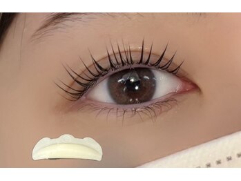 ブルー リュクス(Blue Luxe)/束感まつ毛!