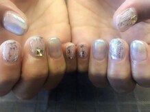 プラハネイル(+HER 美甲)/ユニコーングラデ×ホイル