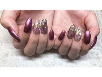 モレリア(morelia)/シースルーネイル